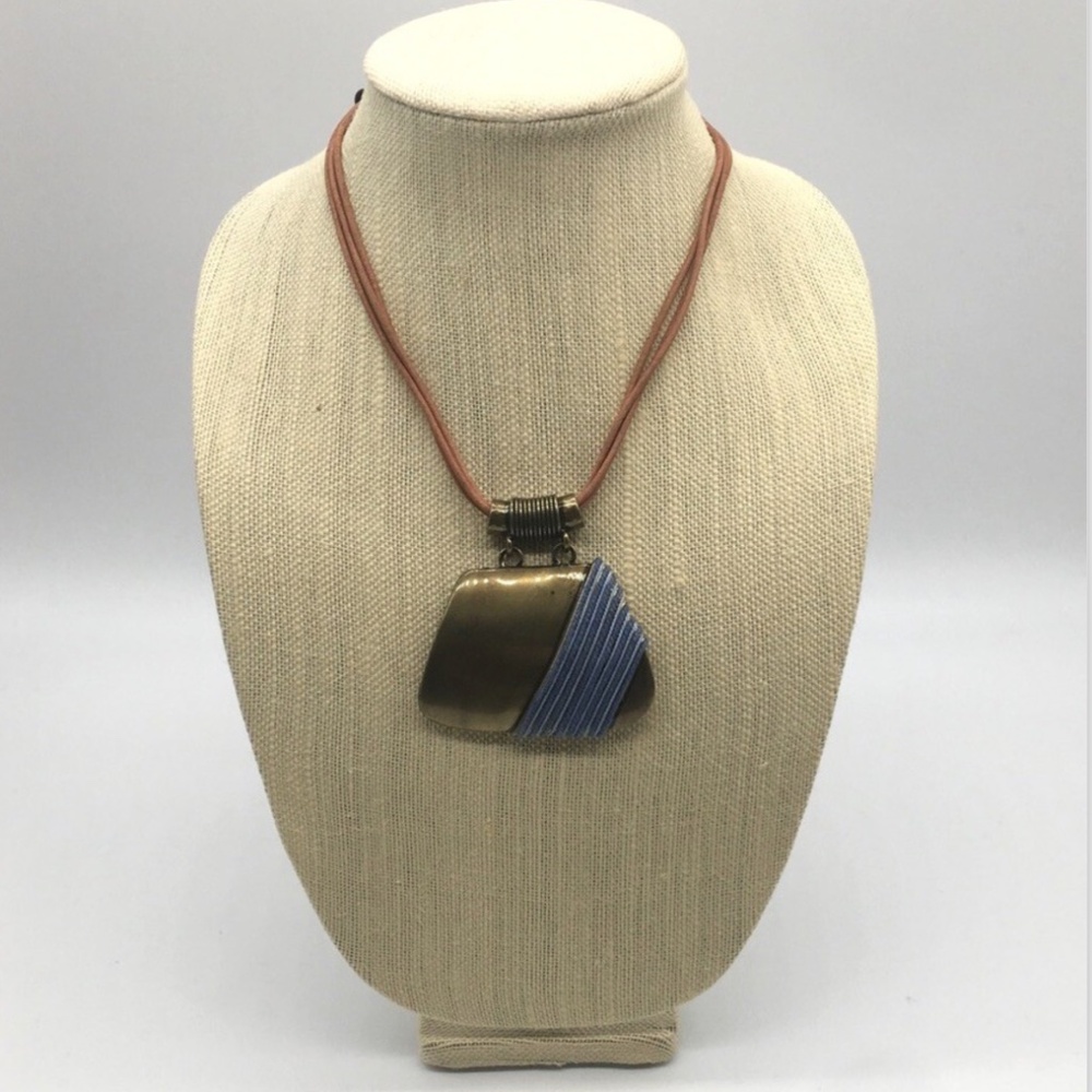 Chicos Brutalist Collar Length Statement Necklace… - image 1